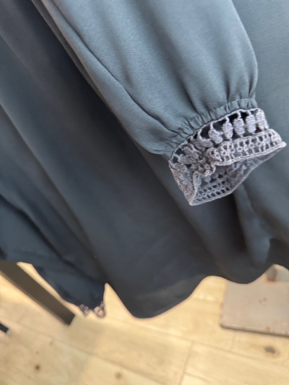 LOFT Black Crochet-Trim Long Sleeve Peasant Blouse - Size XL - Picture 4 of 6